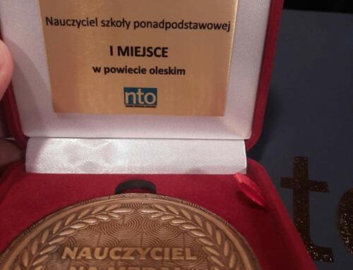 I miejsce w kategorii Nauczyciel szkoły ponadpodstawowej w powiecie oleskim